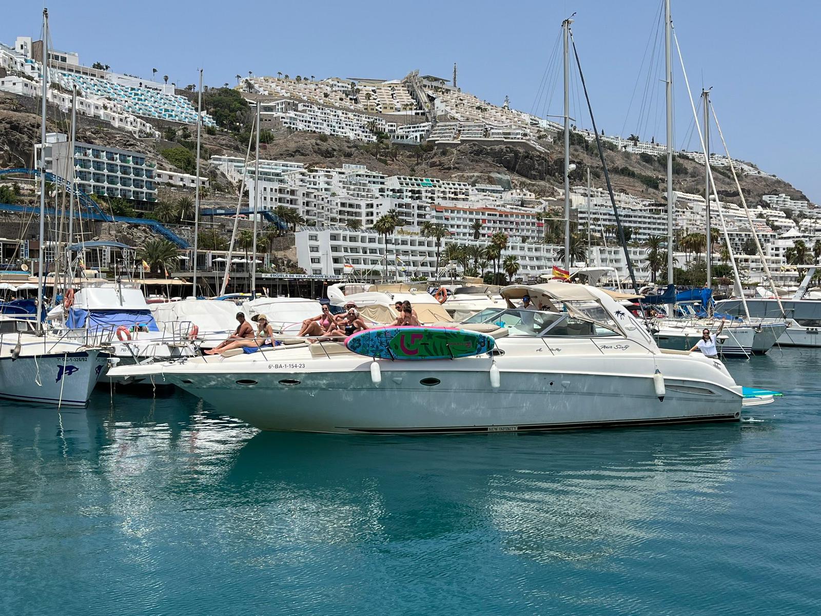 Infinity Yacht